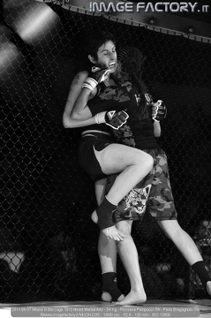 2011-05-07 Milano in the cage 1912 Mixed Martial Arts - 54 Kg - Rossana Panipucci ITA - Perla Bragagnolo ITA